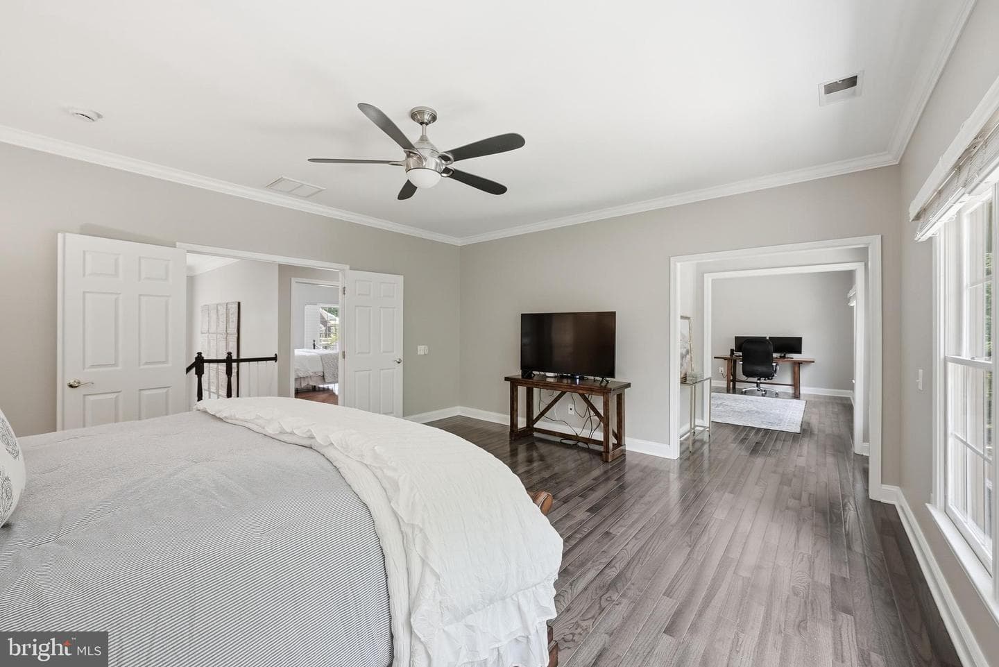7822 Gambrill Woods Way photo 38
