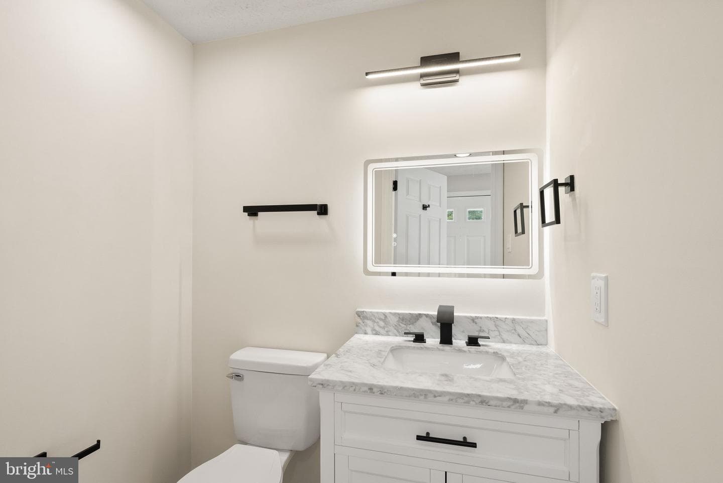 8085 Steeple Chase Court photo 12