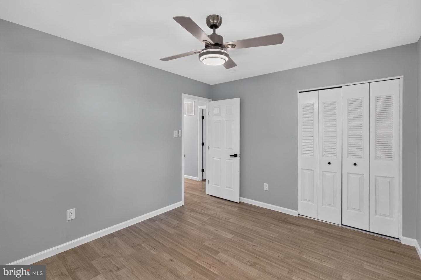 4752 Carterwood Drive photo 17