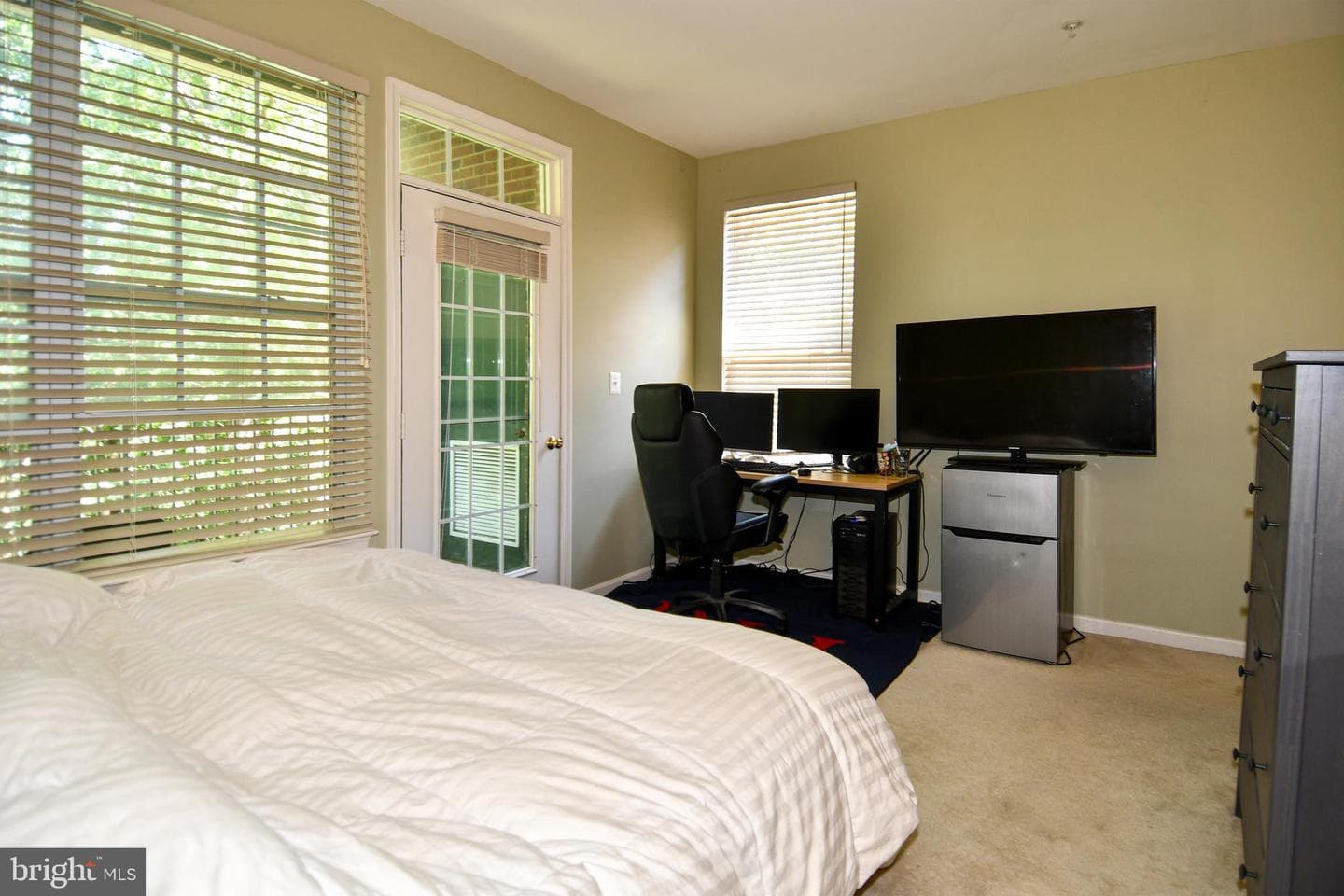 2663 Manhattan Place #112 photo 44