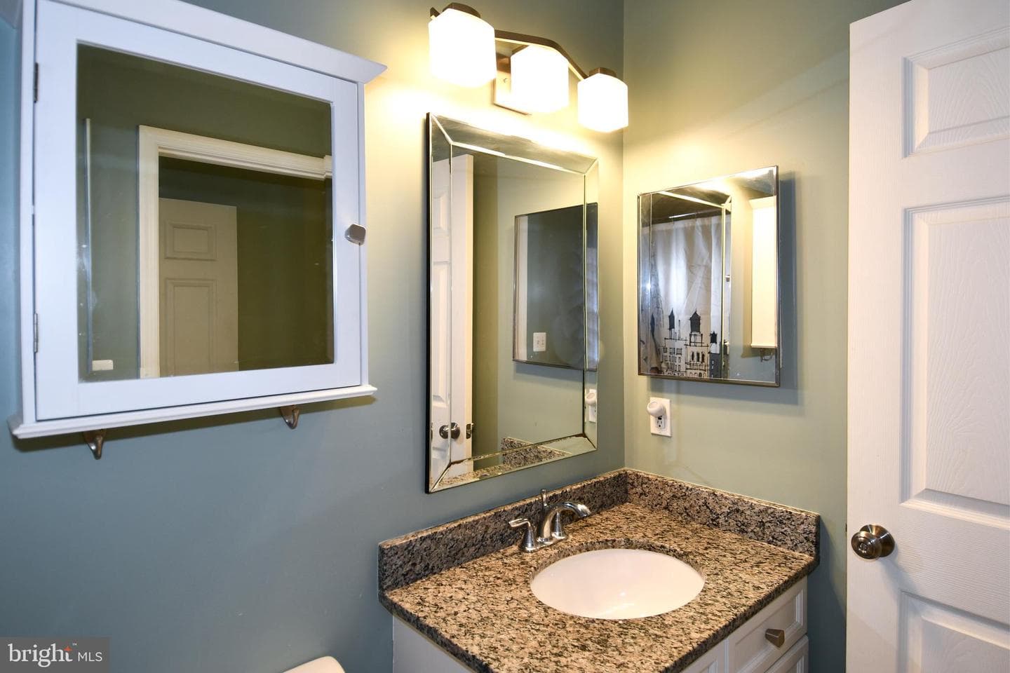 2663 Manhattan Place #112 photo 46