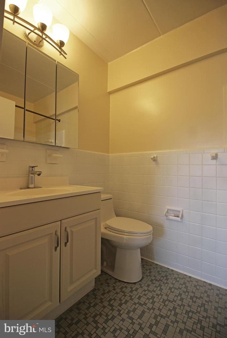200 Locust Street SE #405 photo 16