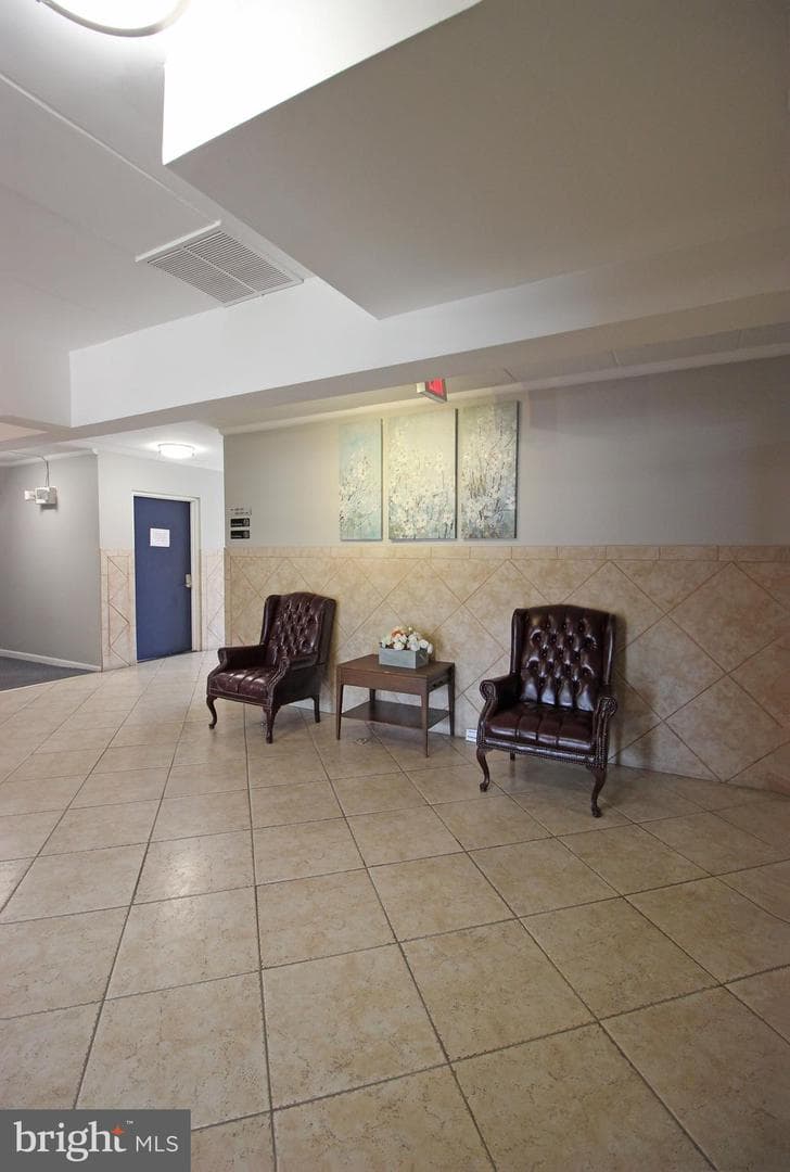 200 Locust Street SE #405 photo 27
