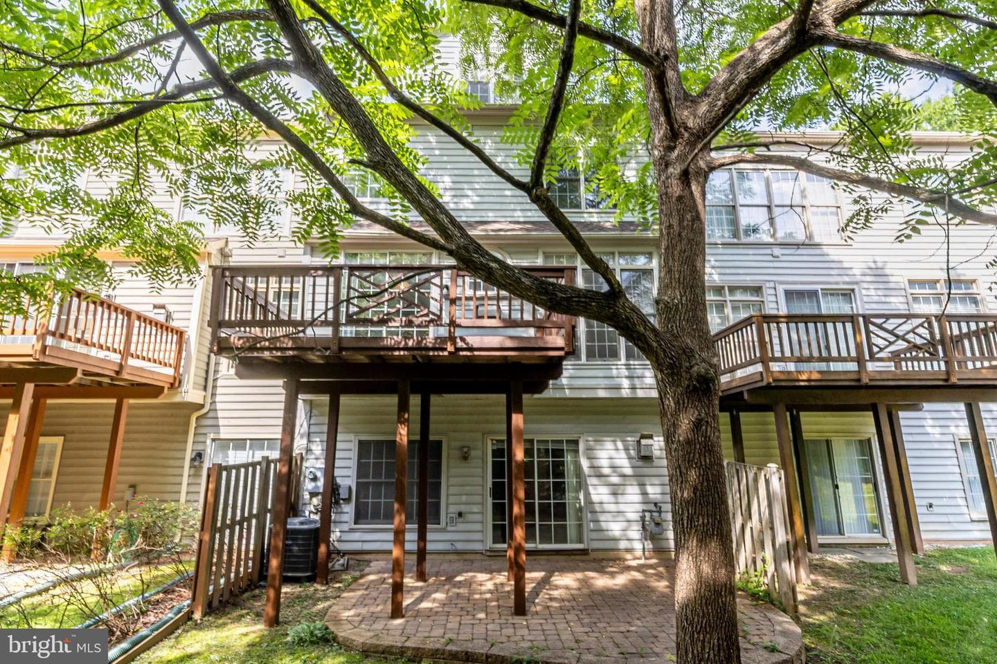 9551 Lagersfield Circle photo 36