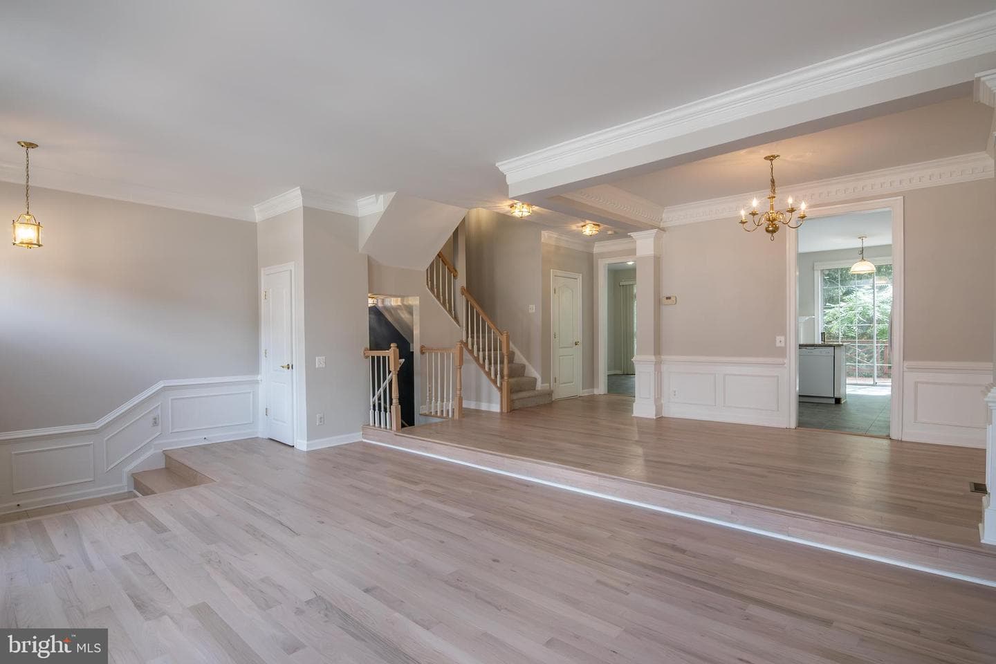 9551 Lagersfield Circle photo 5