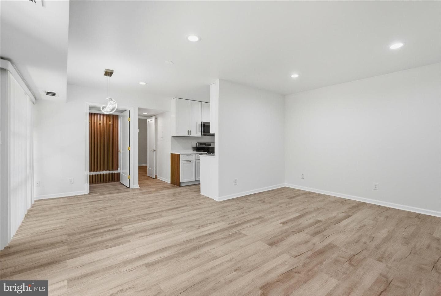 4941 Americana Drive #109 photo 6