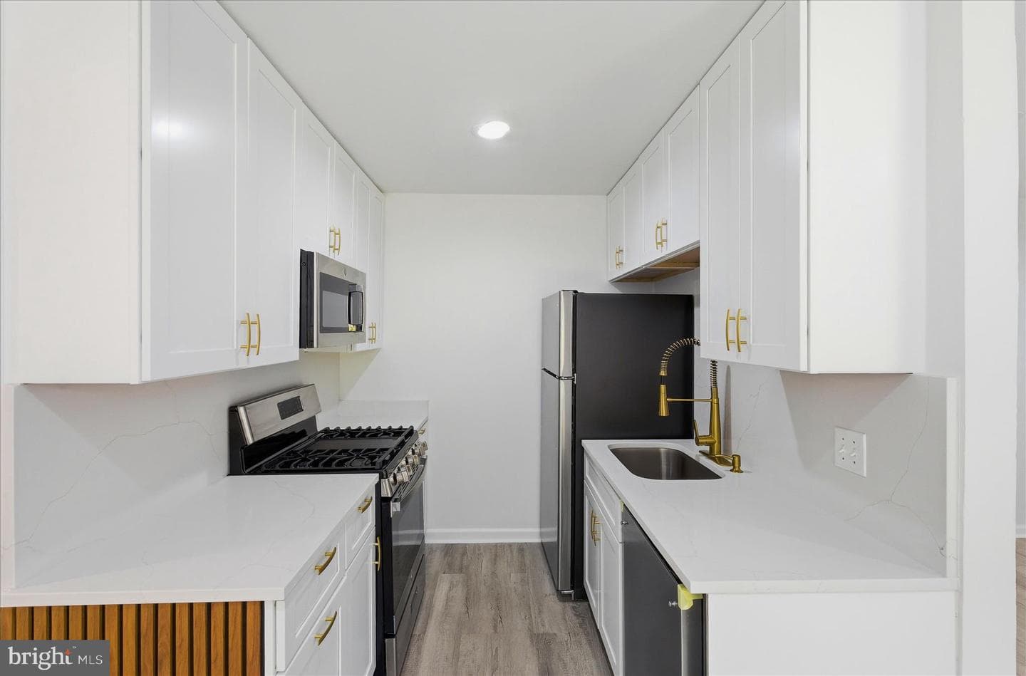 4941 Americana Drive #109 photo 9