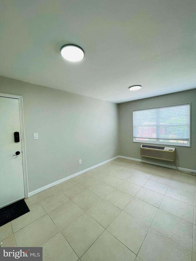 2301 Farrington #301 photo 14