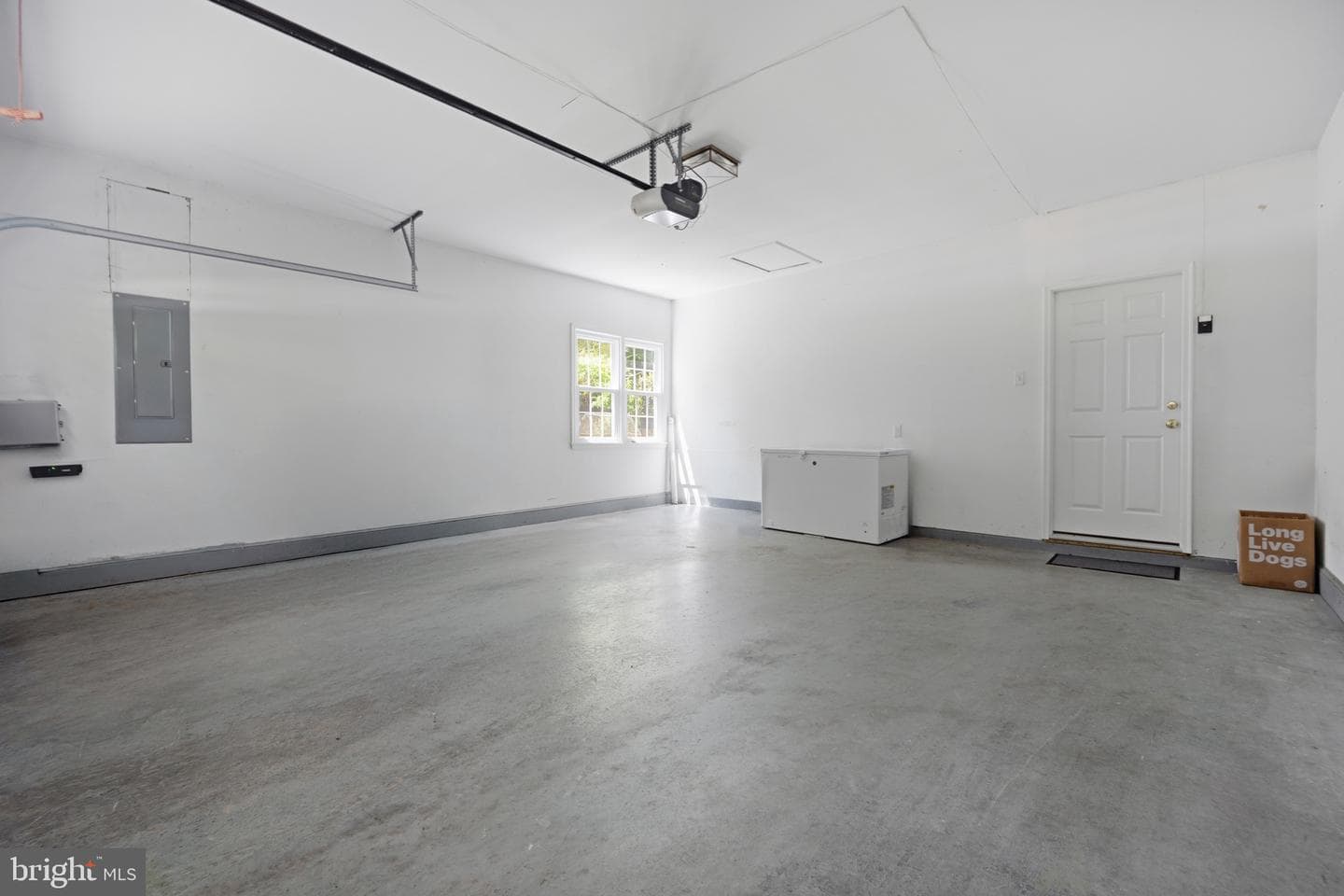 7118 Devonshire Road photo 47