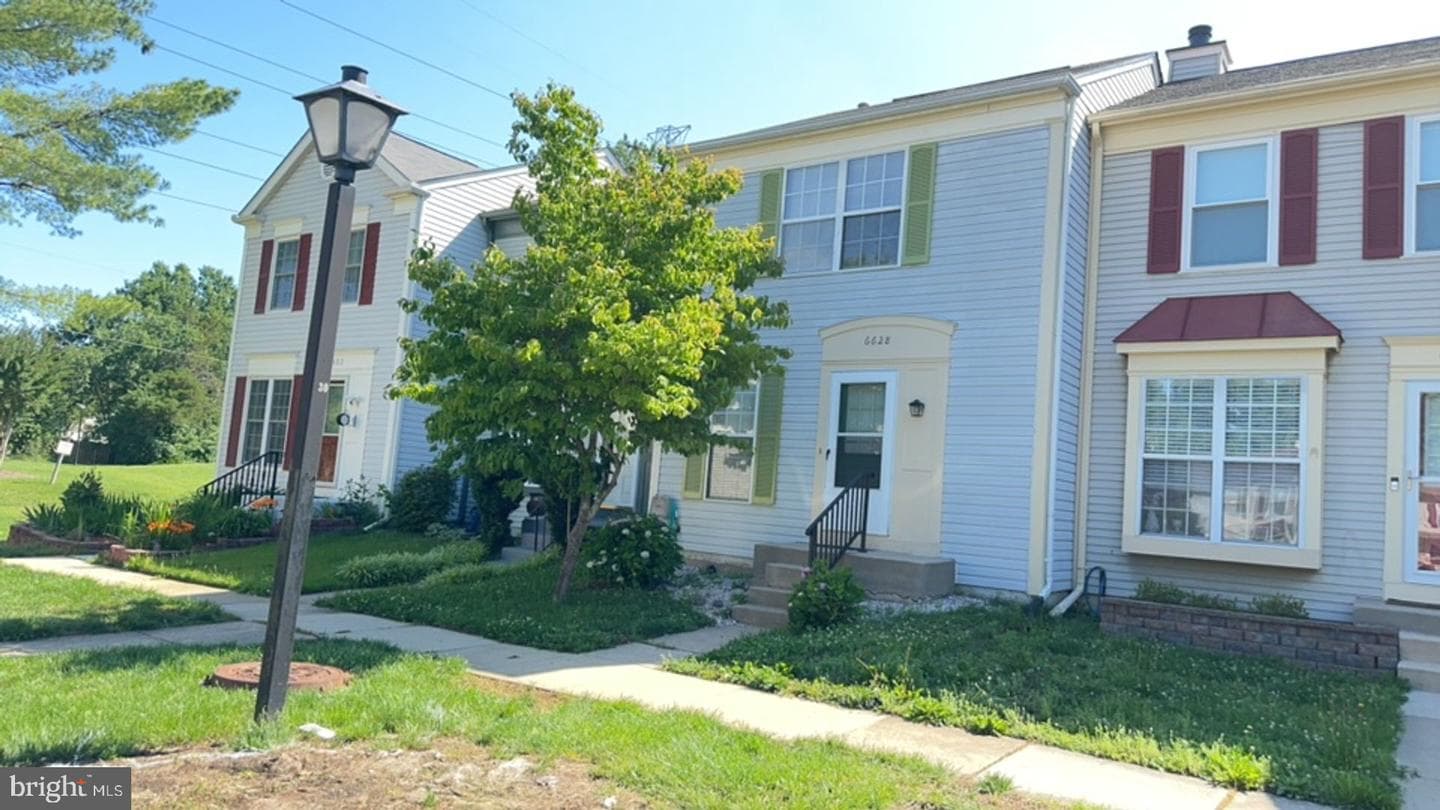 6628 High Valley Lane, Alexandria