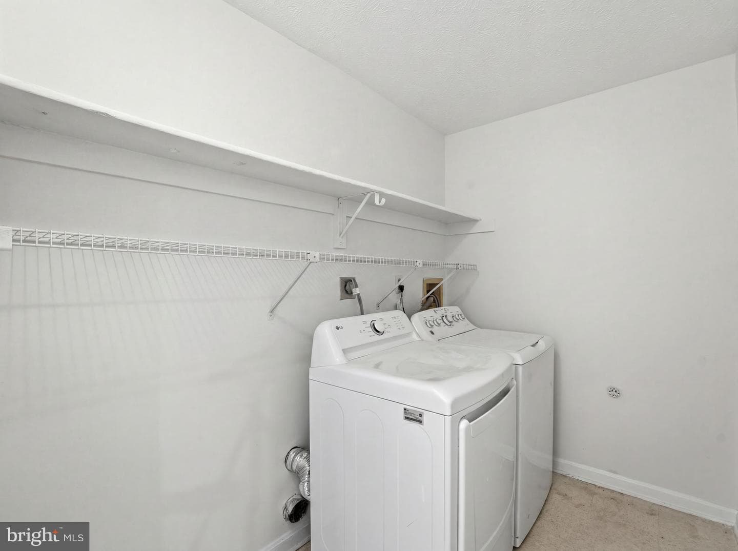10120 Oakton Terrace Road photo 12