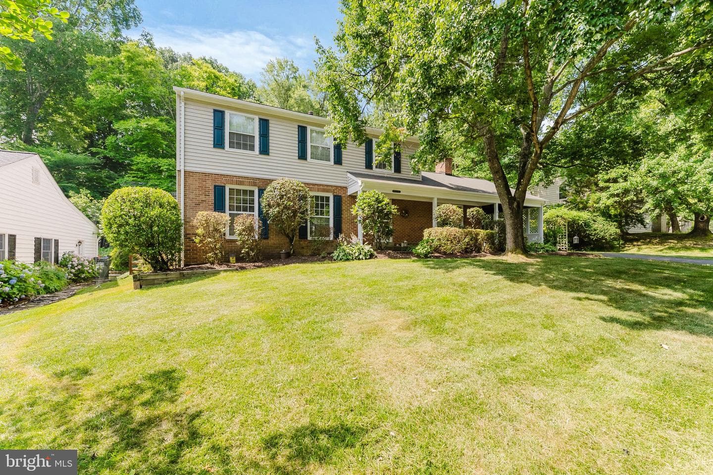 9023 Windflower Lane photo 32