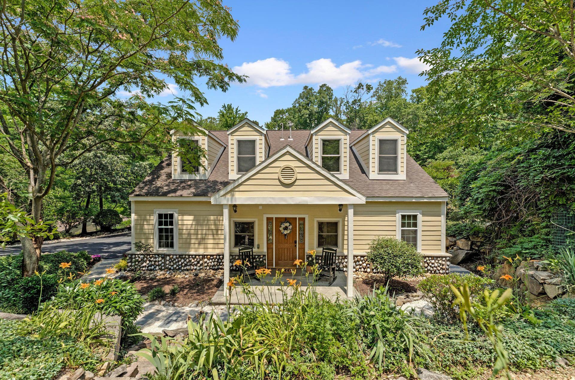 7712 Dolly Drive, Lorton