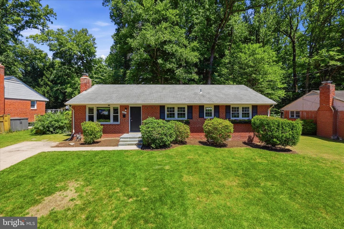 5609 Sedgwick Lane photo 3