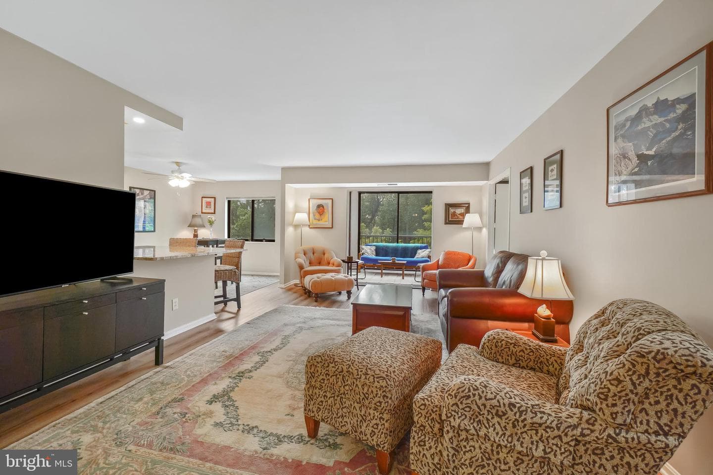 5902 Mount Eagle Drive #316, Alexandria
