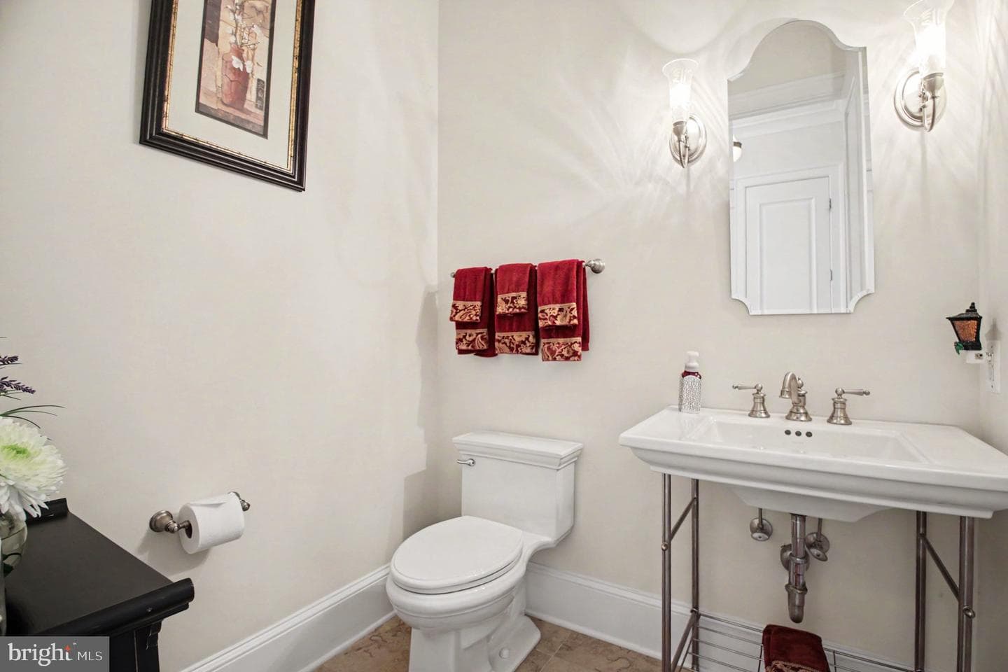 5985 Saint Catherines Lane photo 25