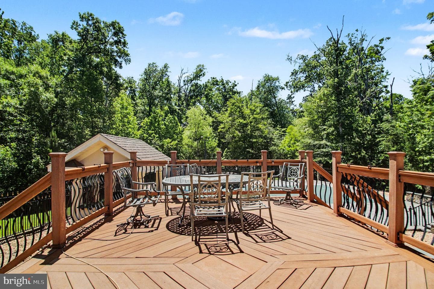 5985 Saint Catherines Lane photo 40