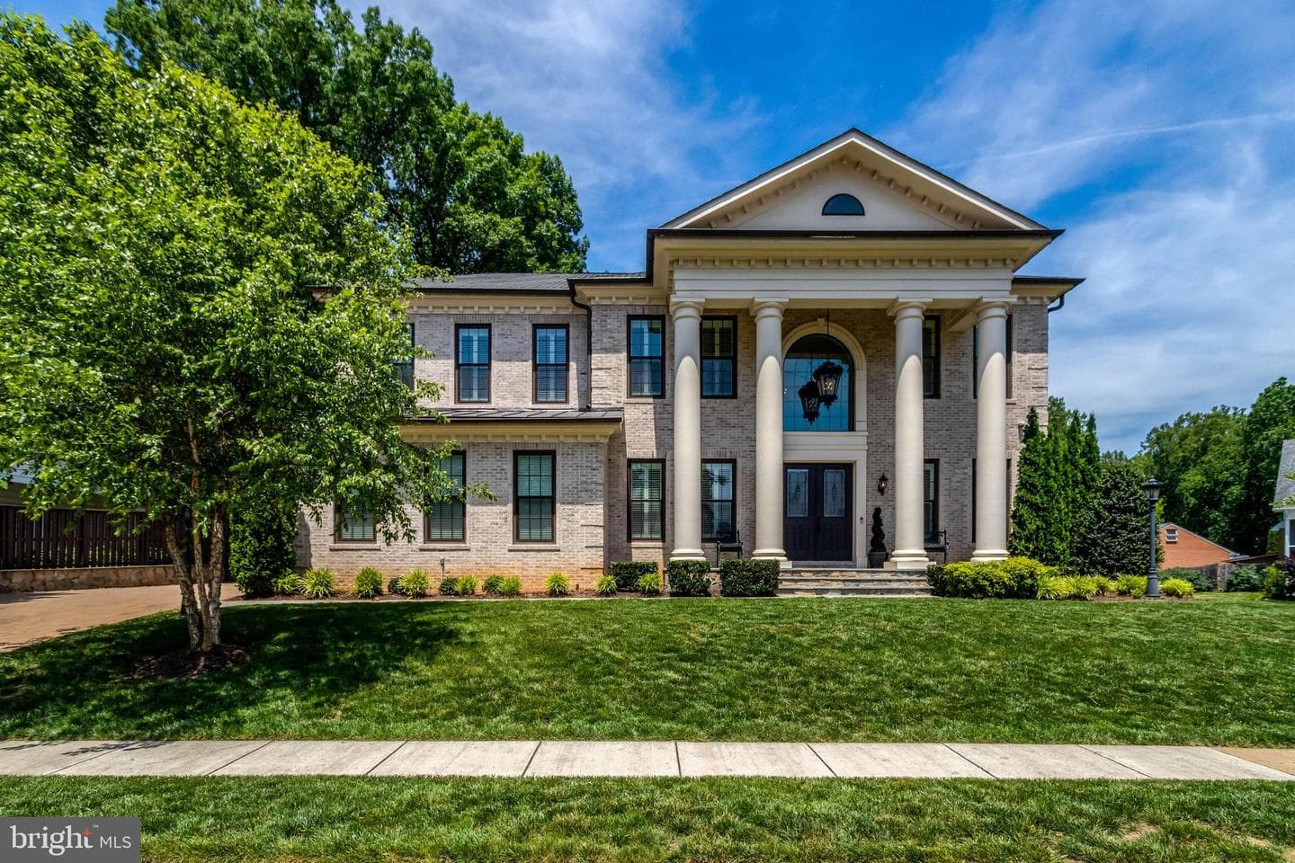 7108 Penguin Place photo 3