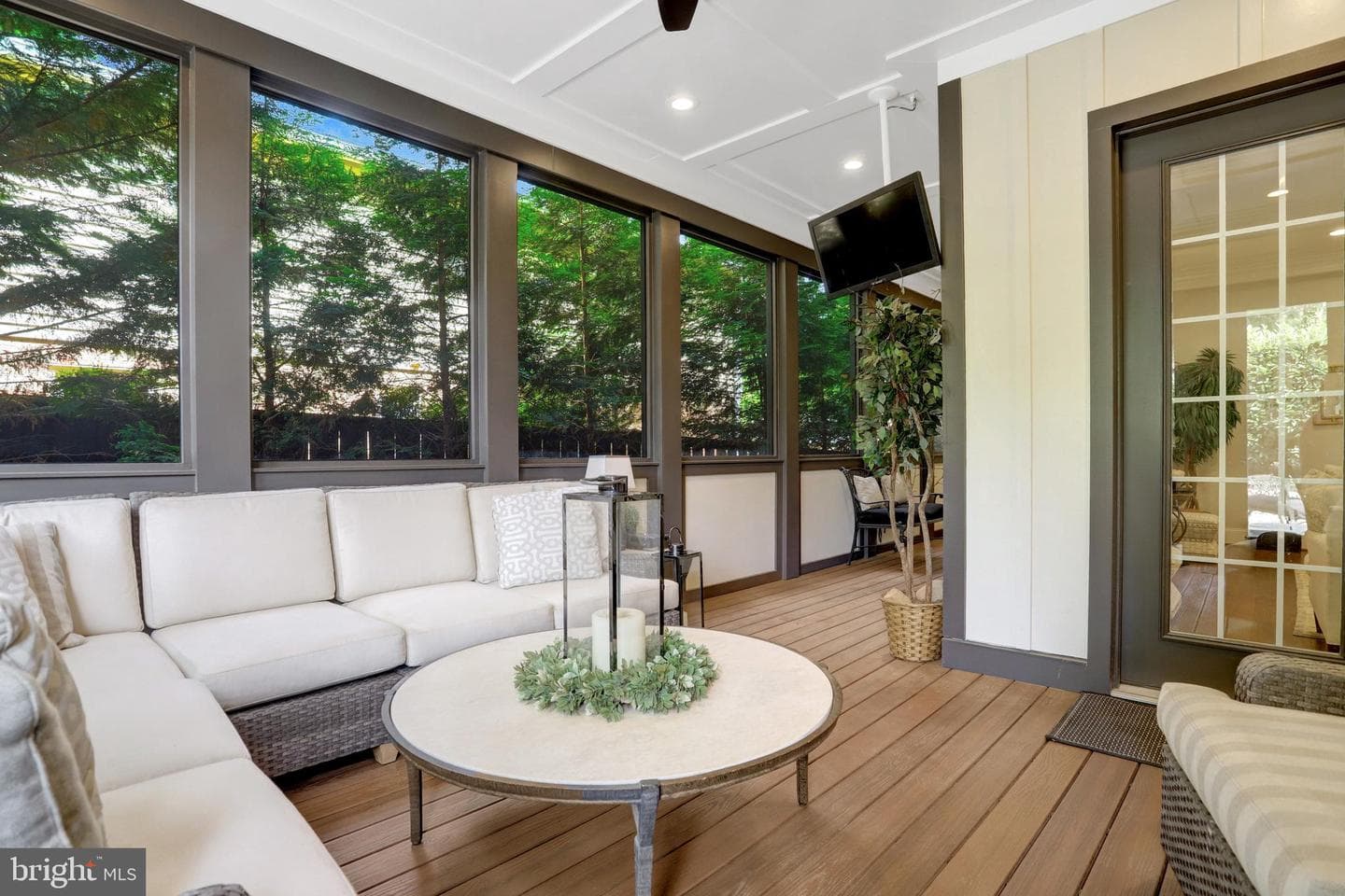 7108 Penguin Place photo 42