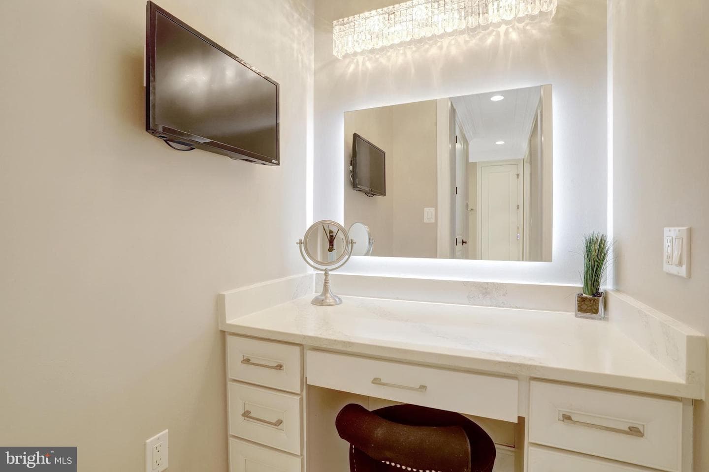7108 Penguin Place photo 60