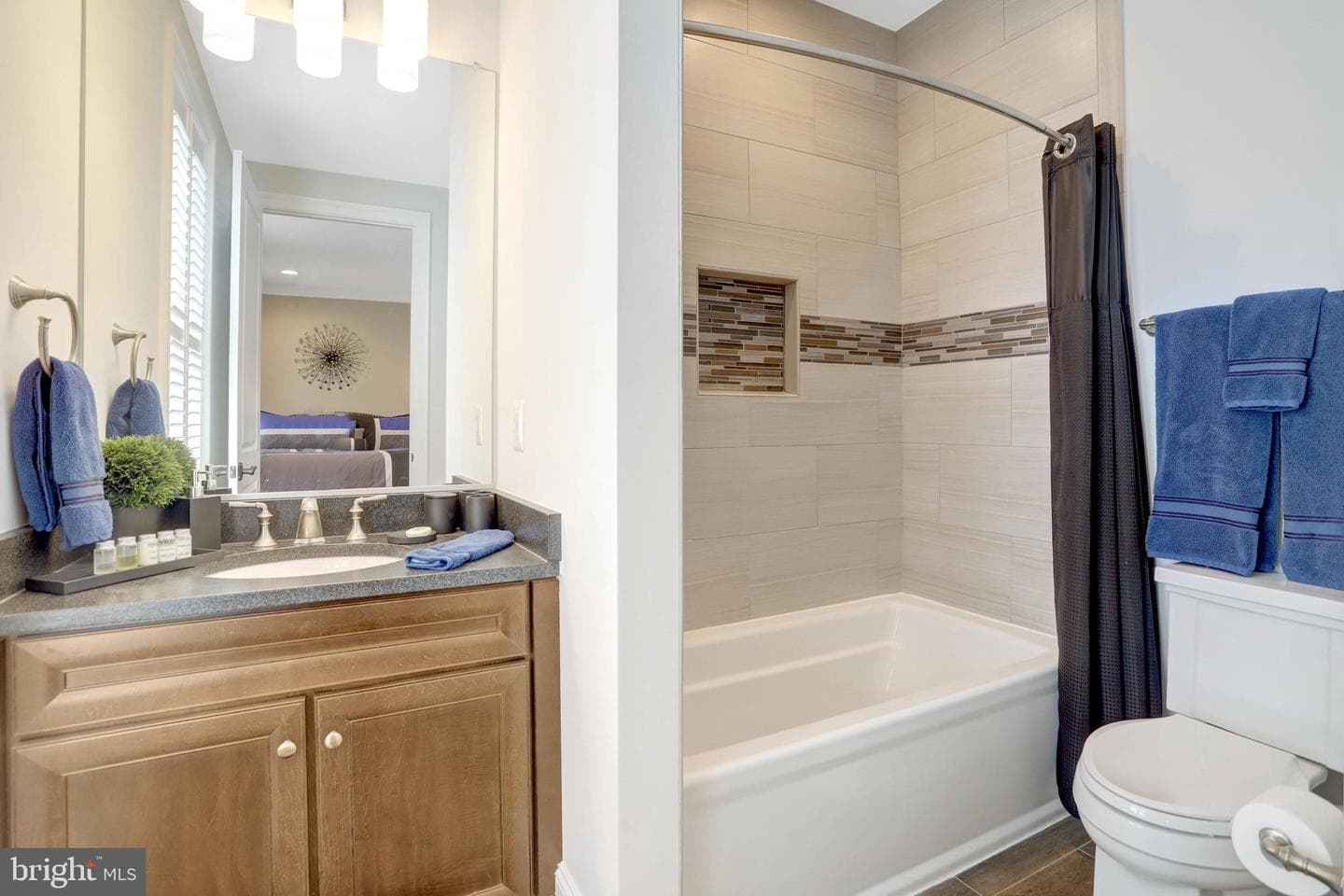 7108 Penguin Place photo 70