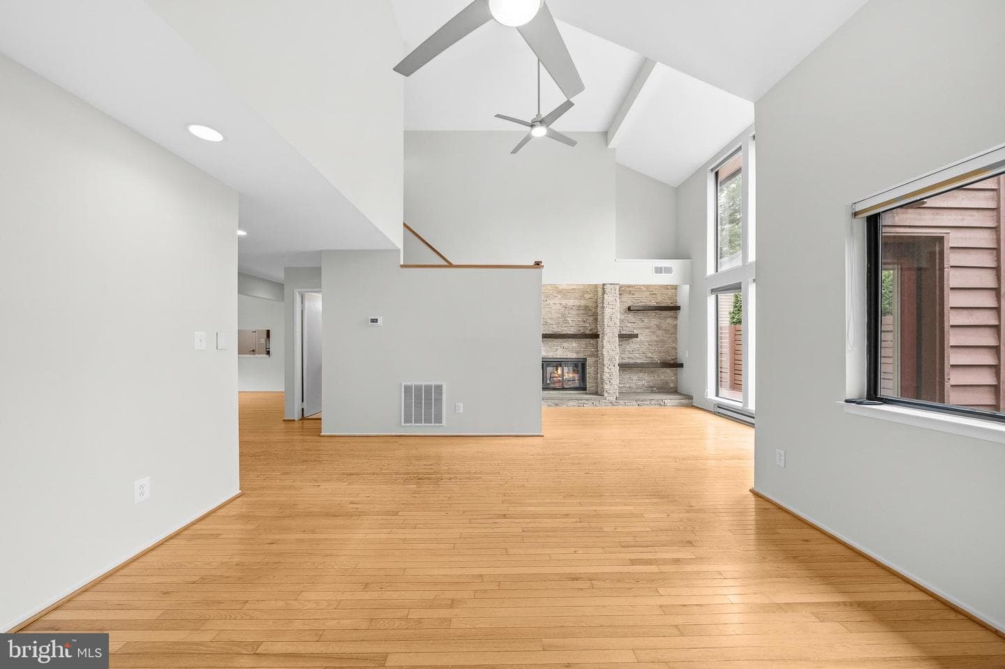 2105 South Bay Lane photo 24