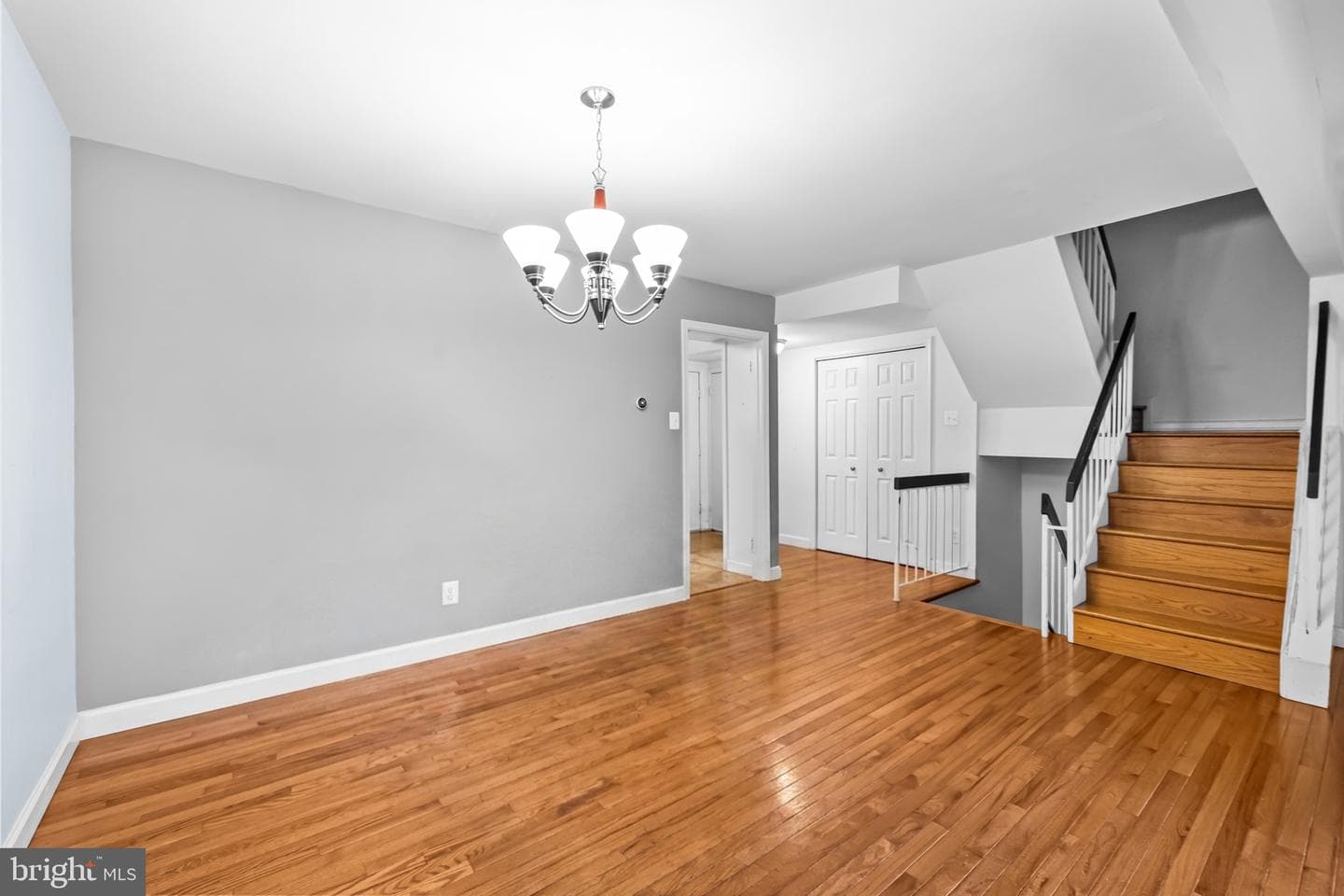 6018 Timber Hollow Lane photo 4