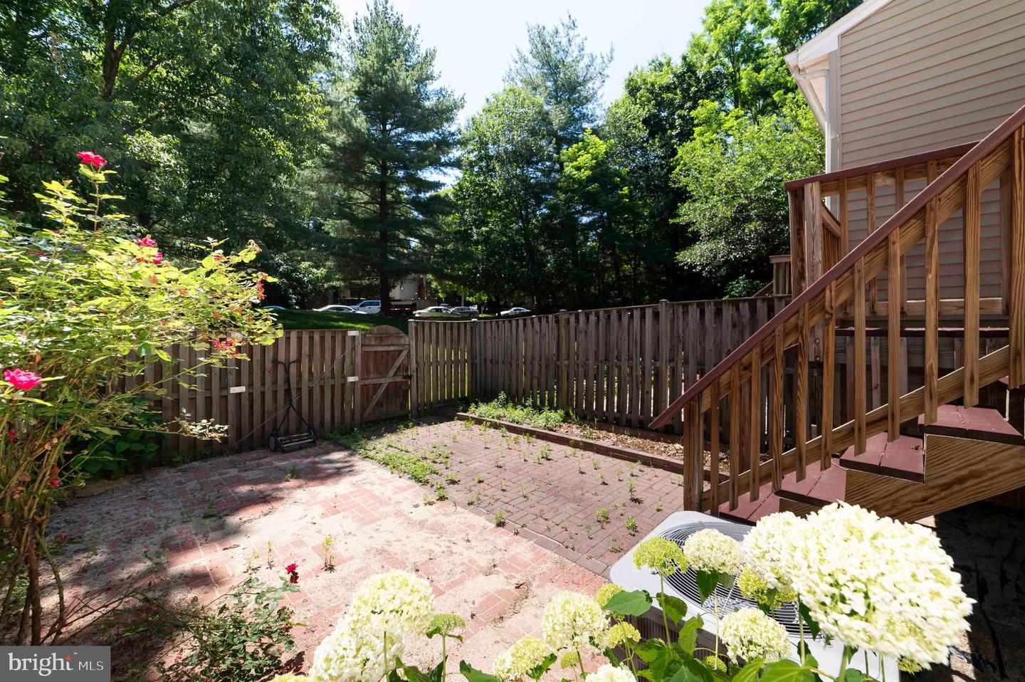 13833 Wakley Court photo 47