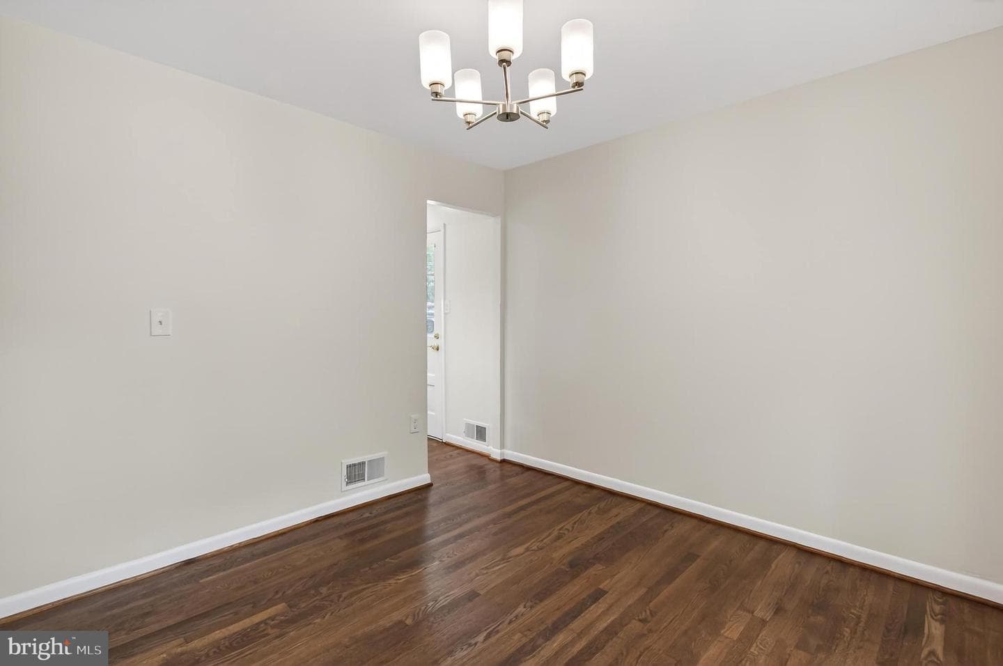 5133 Red Fox Drive photo 14