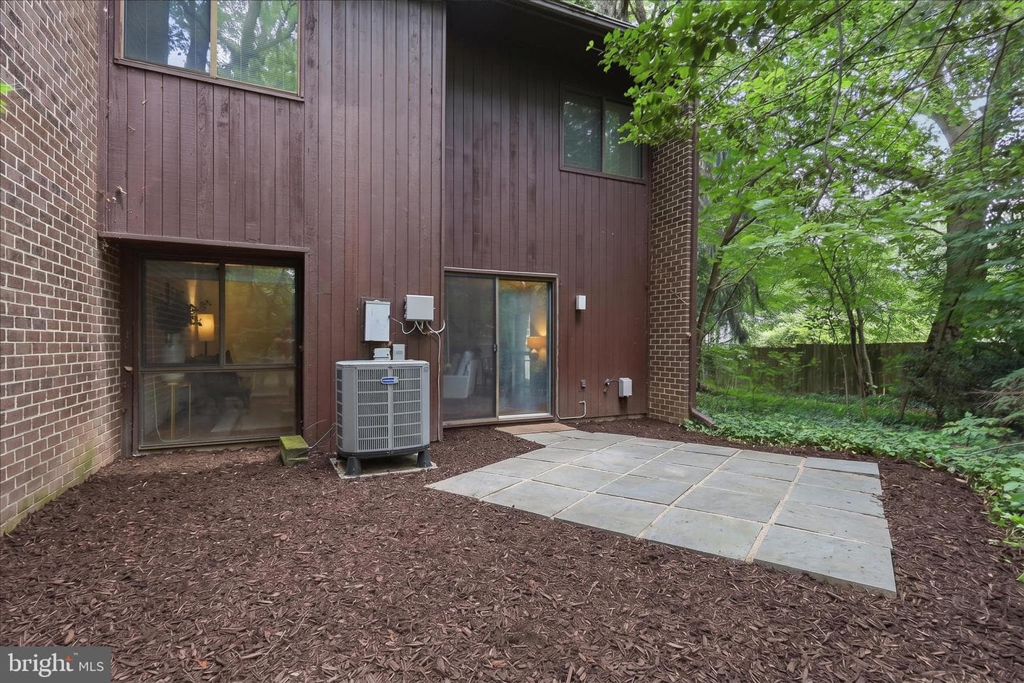 2043 Wethersfield Court photo 31