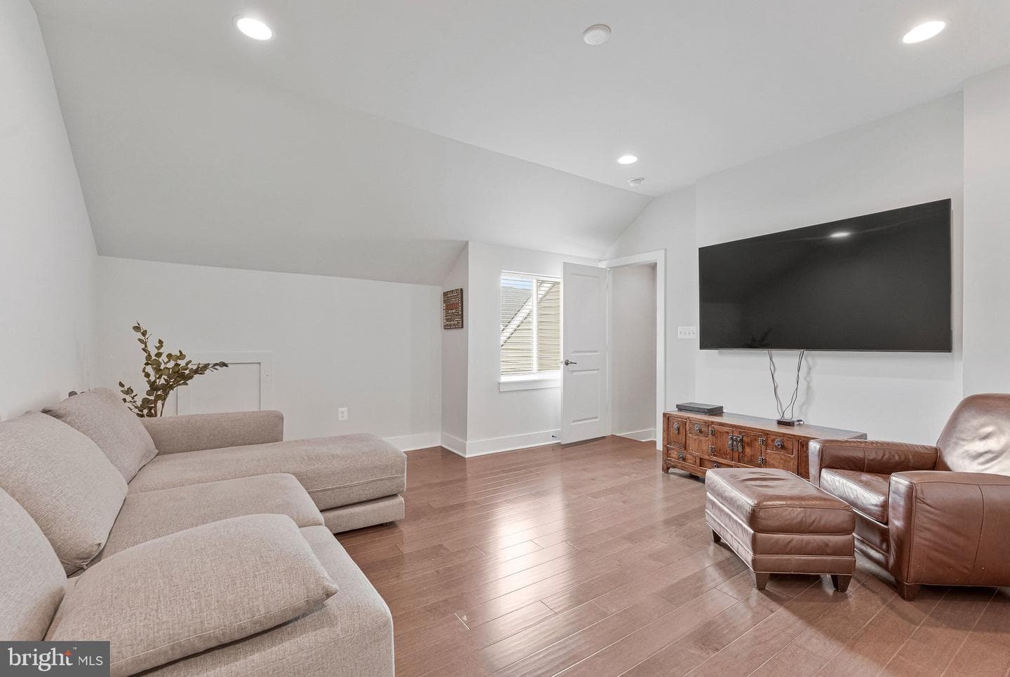 14803 Retreat Boulevard photo 32