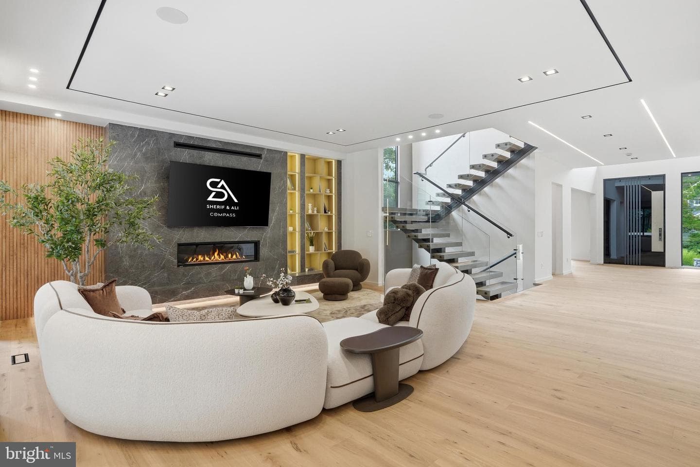 1803 Dumbarton Street photo 25