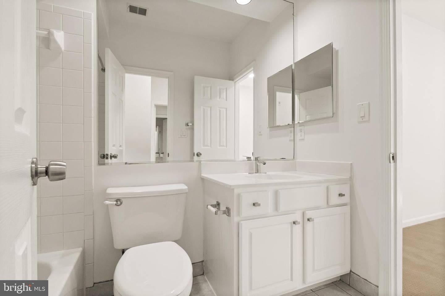1324 Garden Wall Circle #b photo 25