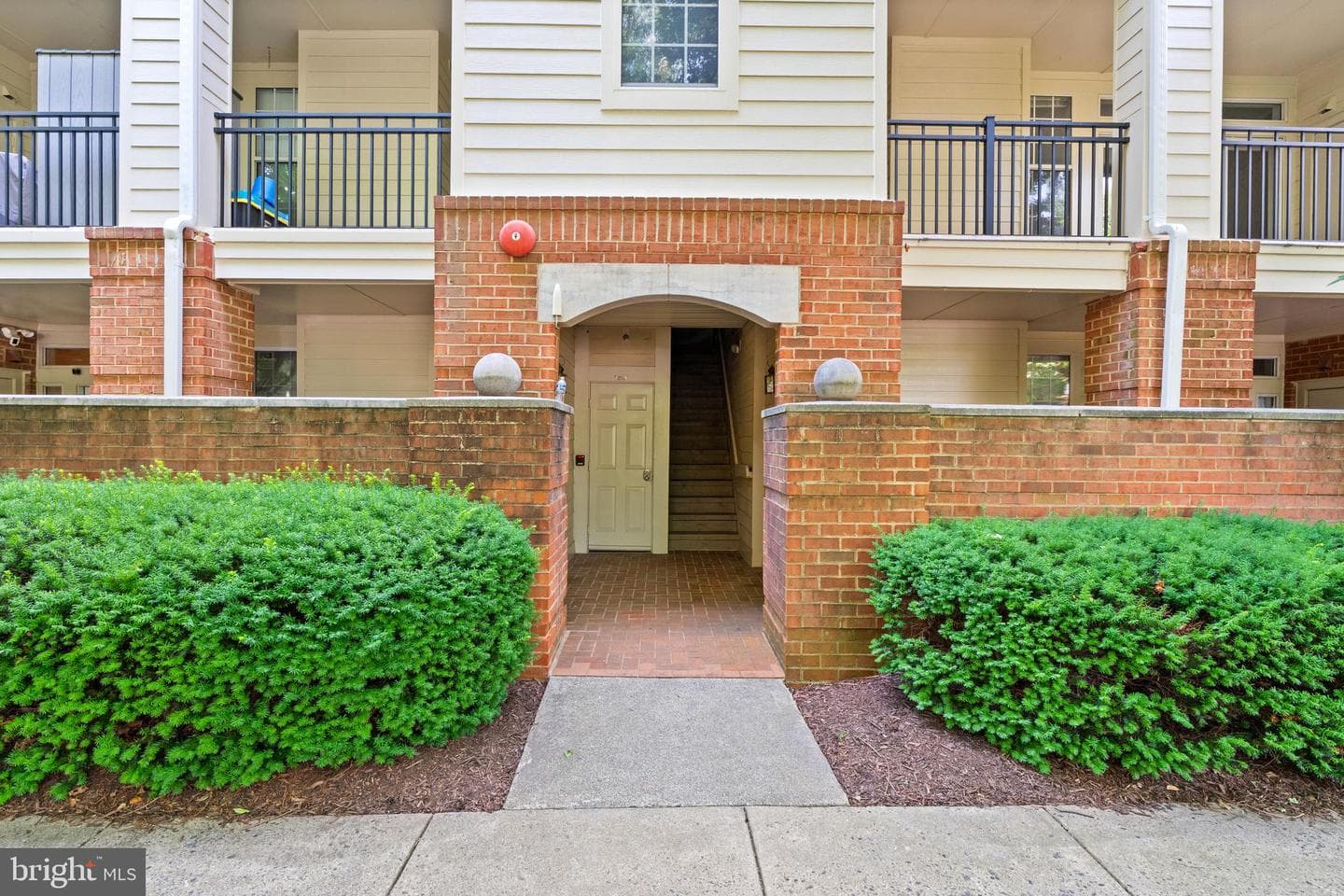 1324 Garden Wall Circle #b photo 31