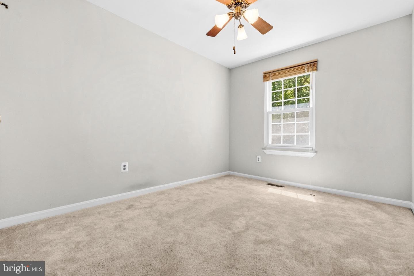 6088 Heatherwood photo 13