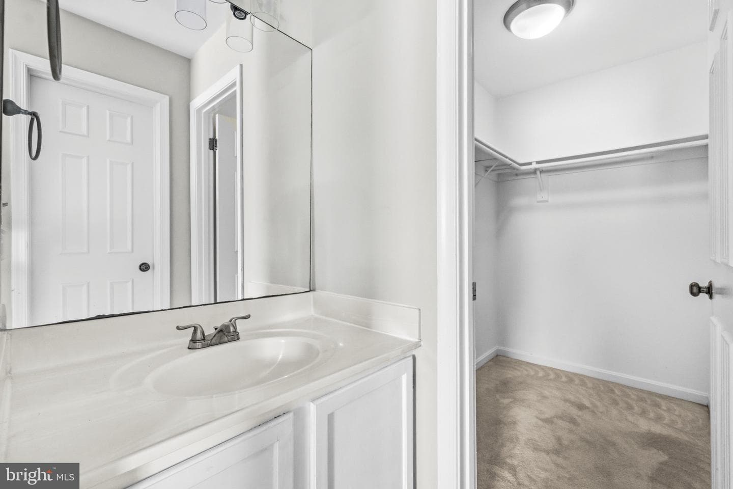 6088 Heatherwood photo 19