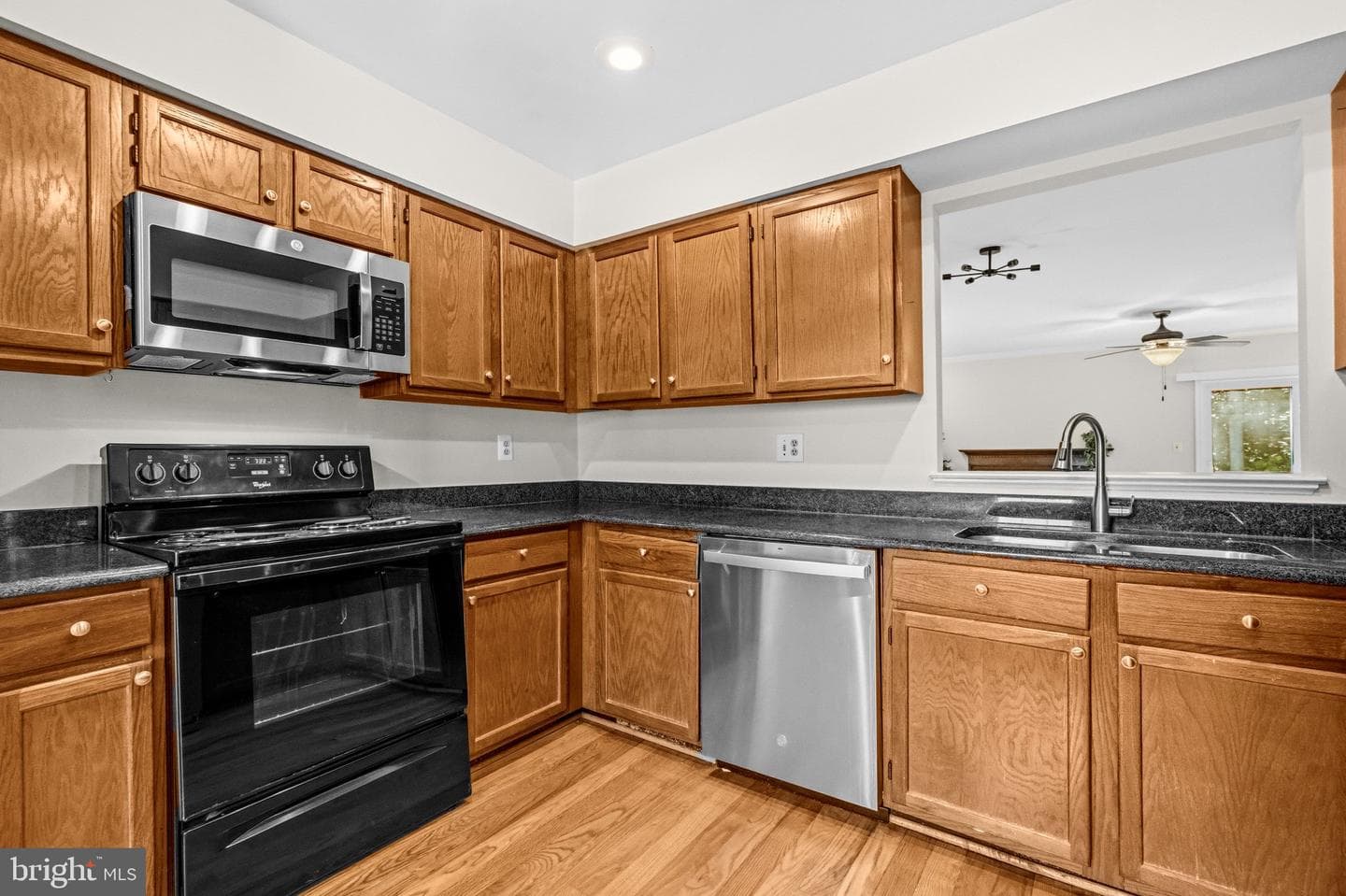6088 Heatherwood photo 8