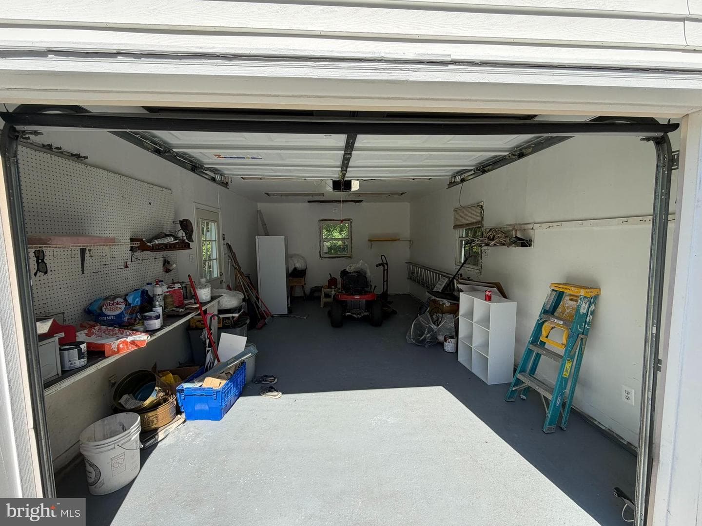 2923 Fairhill Road photo 52