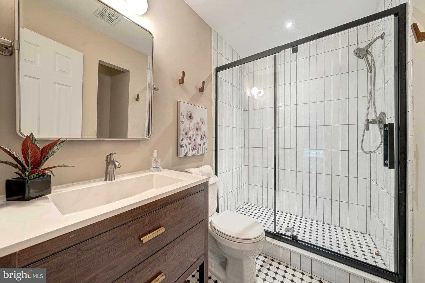 14737 Jarnigan Street photo 20
