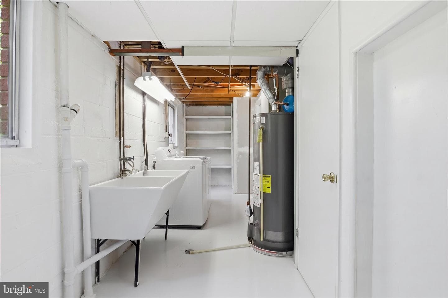 8143 Edmonton Court photo 28