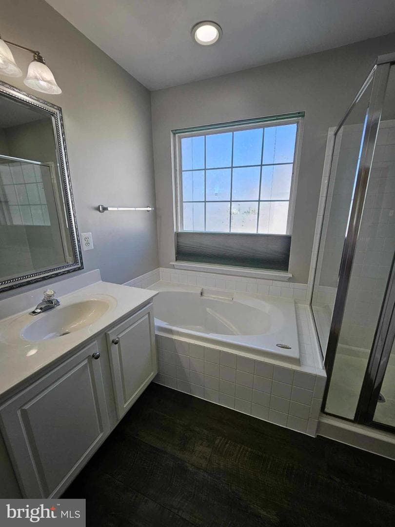 2334 Huntington Station Court photo 25