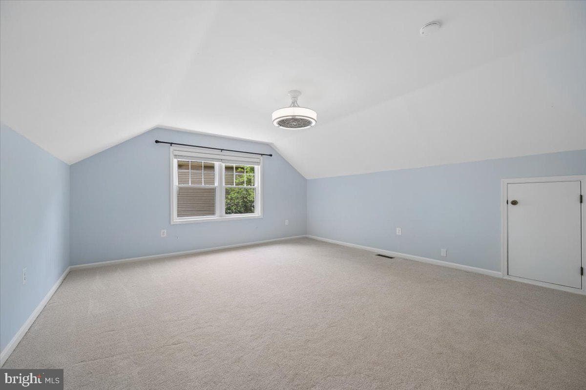 4655 Braddock Green Court photo 33