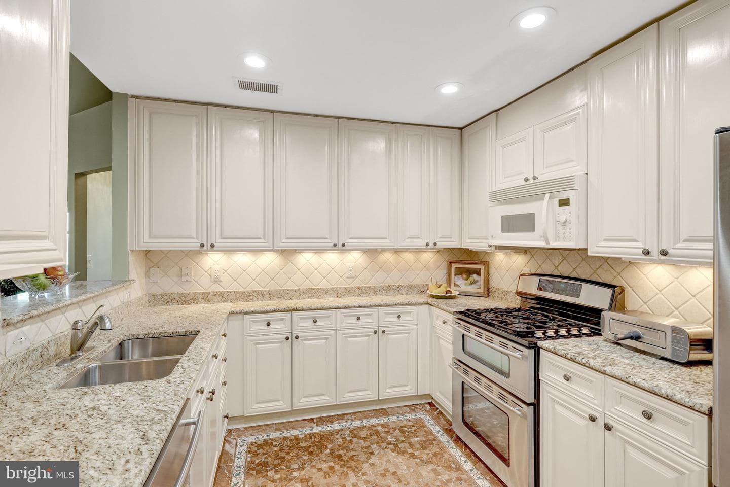 11776 Stratford House Place #1404 photo 18