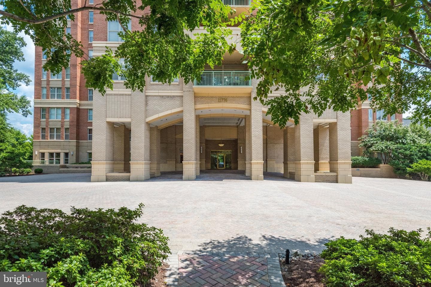 11776 Stratford House Place #1404, Reston