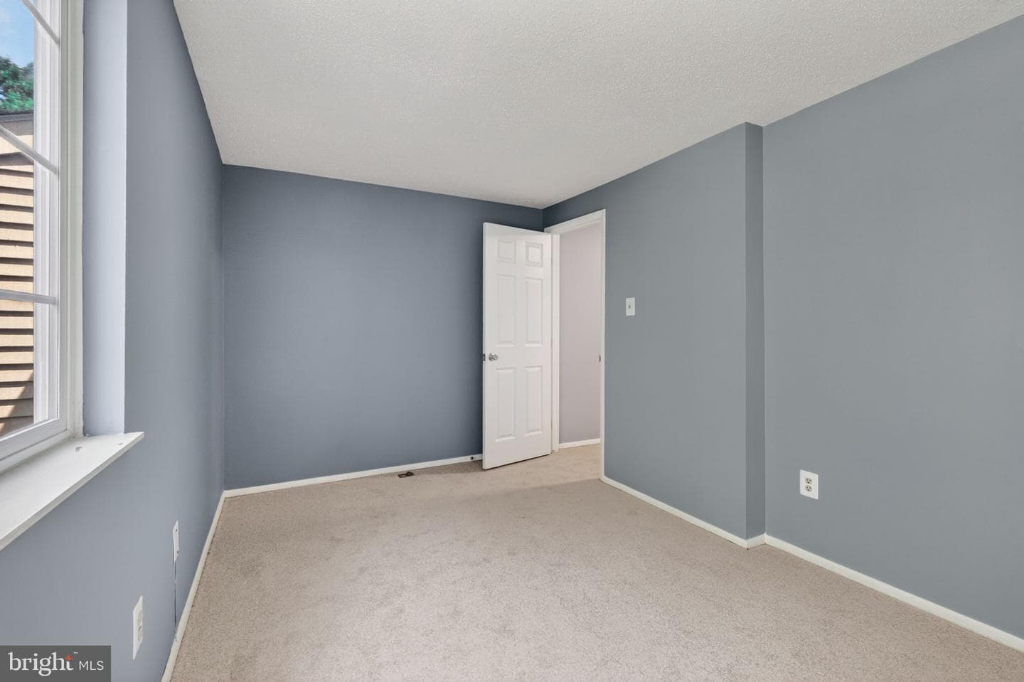 6844 Heatherway Court photo 22