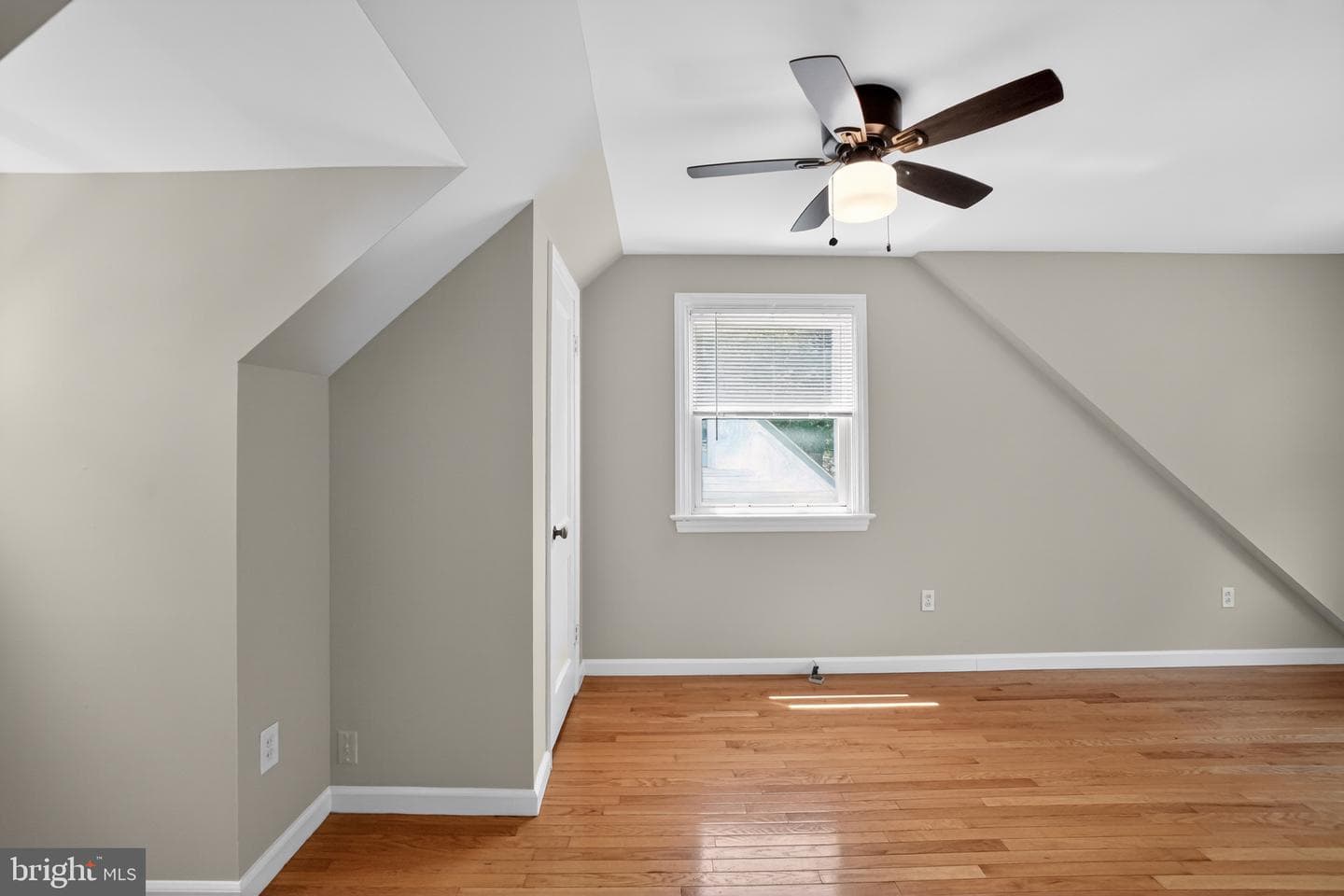6410 Cavalier Drive photo 20