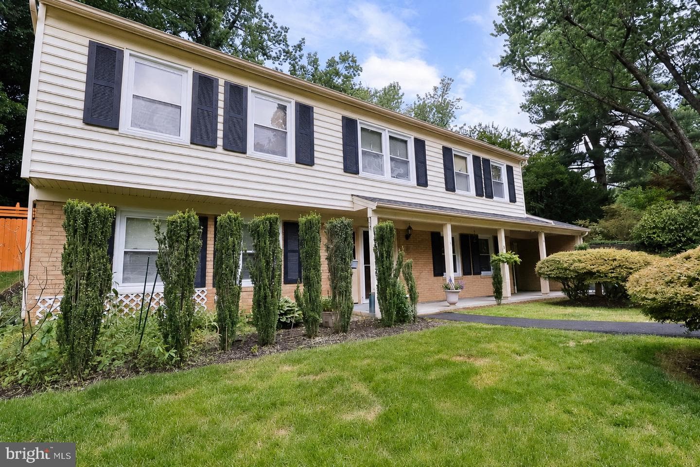 8418 Stone Gate Drive, Annandale