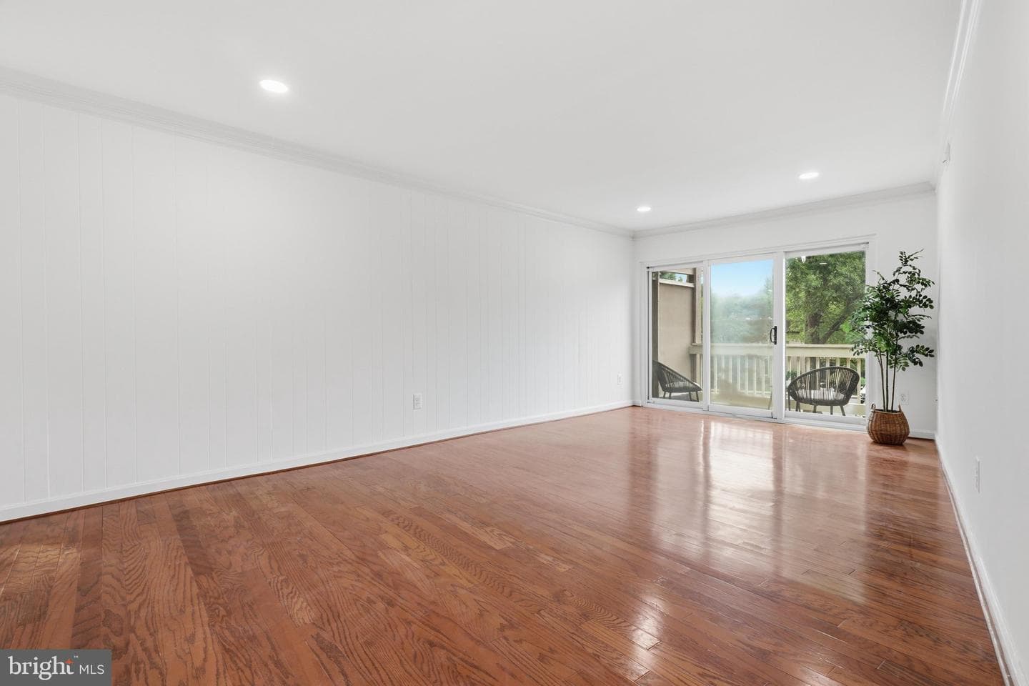 5810 Royal Ridge Drive #g photo 4