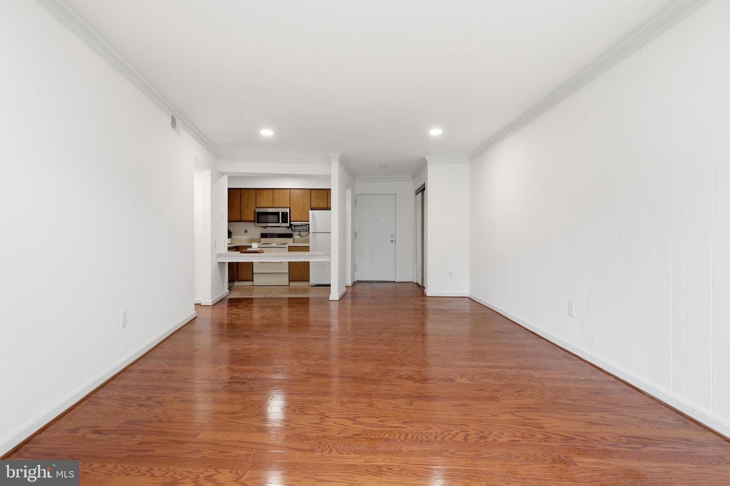 5810 Royal Ridge Drive #g photo 7