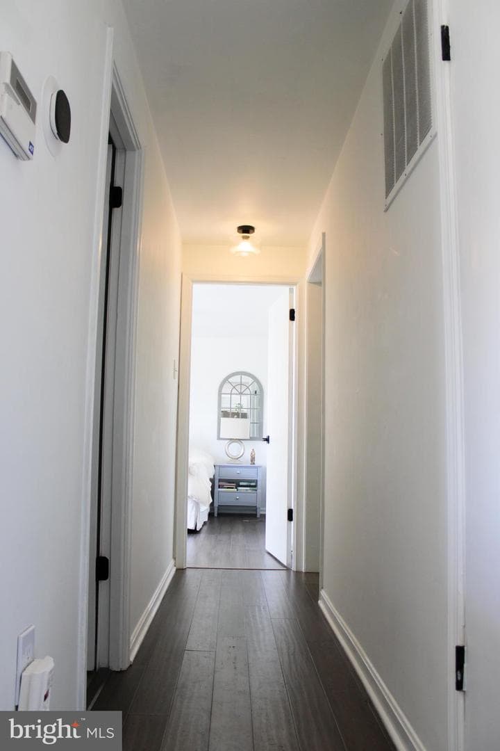 7601 Rudyard Street photo 8